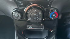 Ford Fiesta 1.0 EcoBoost Zetec 5dr Petrol Hatchback